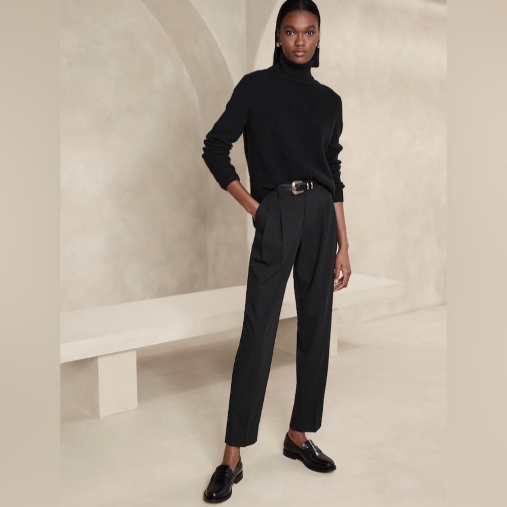 NWT! Banana Republic Black Vasto Pleated Italian Wool Pant - 754021 🖥️7️⃣